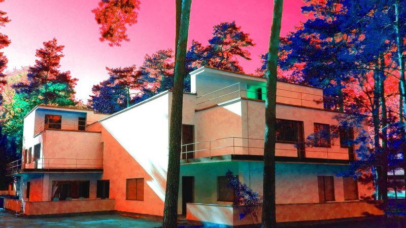 11.11.2019 Manufakturen-Blog-PopArt-Projekt: Meisterhaus Kandinsky/Klee, rot - basierend auf einem Foto des Meisterhauses in Dessau anlässlich '100 Jahre Bauhaus Weimar' im Jahr 2019 (Foto: Wigmar Bressel)