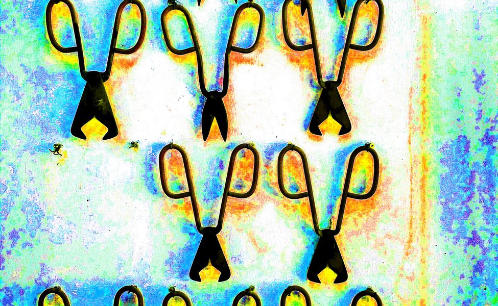 20.06.2022 Manufakturen-Blog-PopArt-Projekt: Scheren I, schwarz blaugrün - basierend auf einem Foto in der Glasmanufaktur Harzkristall (Foto: Wigmar Bressel)