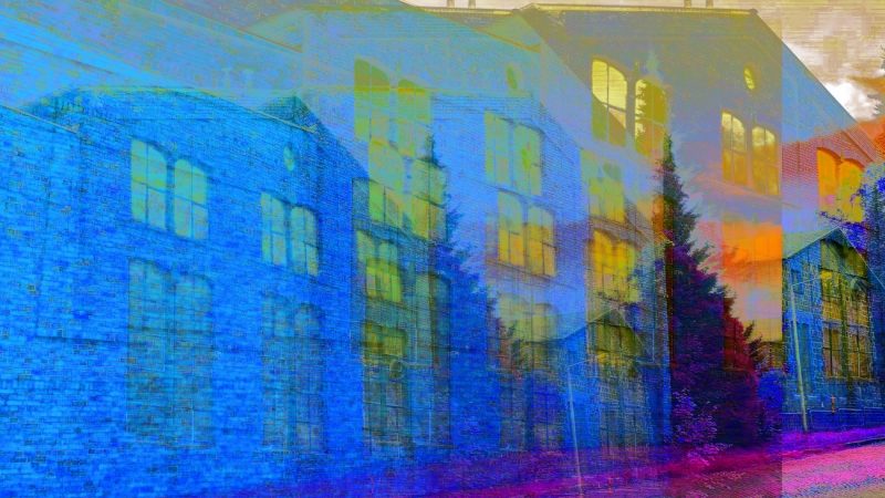 24.02.2023 Manufakturen-Blog-PopArt-Projekt: Lauchhammer Kunstguss I, blauviolett - basierend auf einem Foto von Produktionsgebäuden der Brandenburger Gießerei (Foto: Wigmar Bressel)