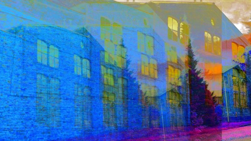 24.02.2023 Manufakturen-Blog-PopArt-Projekt: Lauchhammer Kunstguss I, blauviolett - basierend auf einem Foto von Produktionsgebäuden der Brandenburger Gießerei (Foto: Wigmar Bressel)