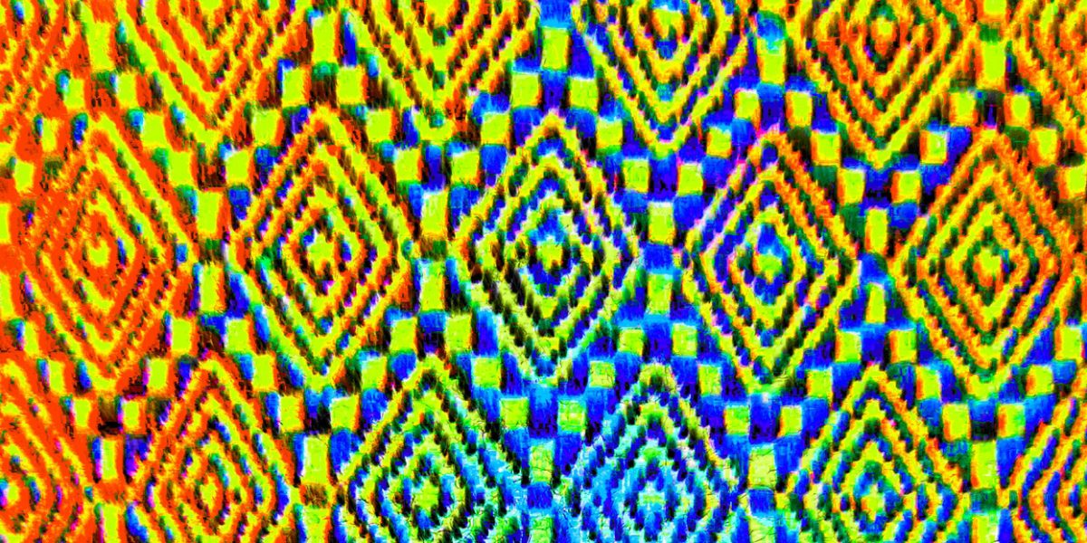 06.12.2022 Manufakturen-Blog-PopArt-Projekt: Gewebtes III, bunt - basierend auf einem Foto von Leinengewebe in der Leinenmanufaktur Hoffmann in Neukirch/Lausitz; im Original (Farbe: schwarz/weiß) Stoff für Geschirrtücher... (Foto: Wigmar Bressel)