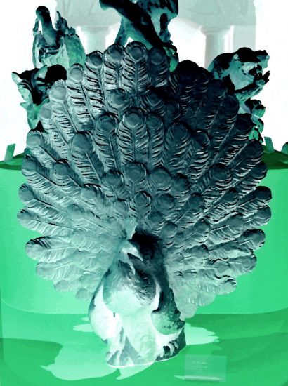 23.09.2019 Manufakturen-Blog-PopArt-Projekt: Grüner Pfau - basierend auf einem Foto in der Dauerausstellung im Werksmuseum der Staatlichen Porzellanmanufaktur Meissen in Meißen (Foto: Wigmar Bressel)