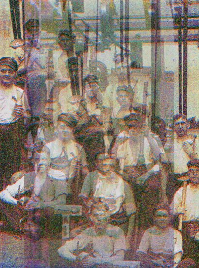 02.06.2021 Manufakturen-Blog-PopArt-Projekt: Mitarbeiter I, sandfarben - basierend auf einem historischen Foto aus dem Jahr 1926 von Mitarbeitern der Silberwarenmanufaktur Koch & Bergfeld in Bremen (Repro: Wigmar Bressel)