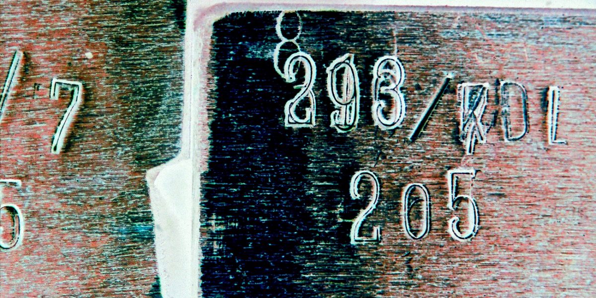 09.10.2019 Manufakturen-Blog-PopArt-Projekt: Stahlwerkzeuge, bronze - basierend auf einem Foto von Werkzeugen der Silberwarenmanufaktur Koch & Bergfeld in Bremen (Foto: Wigmar Bressel)