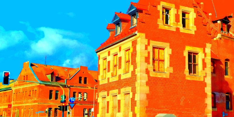 Manufakturen-Blog-PopArt-Projekt: Ankerstein (Alte Produktion), blau / orange (Foto: Wigmar Bressel) - basierend auf einem Foto vom historischen Werks-Komplex an der berühmten Kreuzung im thüringischen Rudolstadt; dort startete der erste Systembaukasten mit den Klötzchen aus Quarzsand, Leinöl und Kreide im 19. Jahrhundert seinen Siegeslauf...