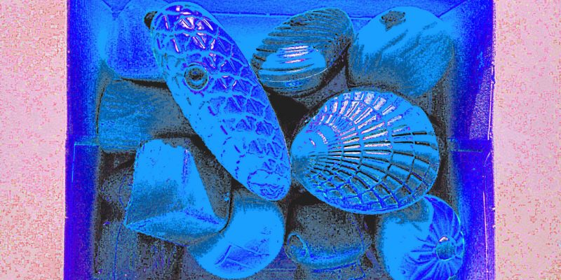 Manufakturen-Blog-PopArt-Projekt: Zapfen, Muschel, blau (Foto: Wigmar Bressel)