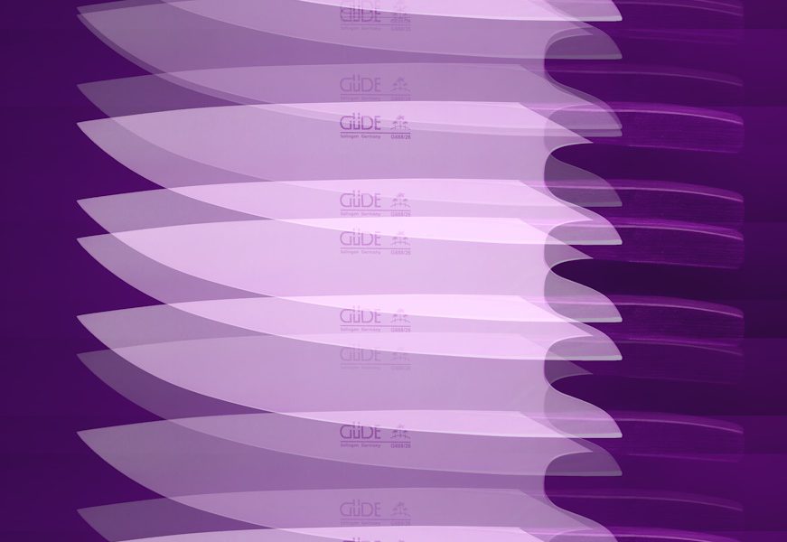 Manufakturen-Blog-PopArt-Projekt: Kochmesser III, purpur (Foto: Wigmar Bressel) - basierend auf einem Foto der Messermanufaktur Güde in Solingen vom Kochmesser 'The Knife'