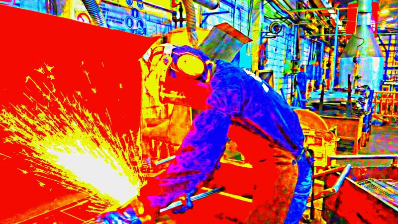 Manufakturen-Blog-PopArt-Projekt: Machete I, bunt (rot) (Foto: Wigmar Bressel) - basierend auf einem Foto von Martin Specht in der kolumbianischen Macheten-Manufaktur Incolma in Manizales, hervorgegangen aus der Solinger Schmiede Gebr. Weyersberg aus dem 18. Jahrhundert