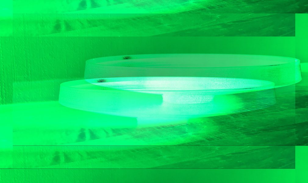 Manufakturen-Blog-PopArt-Projekt: Schale mit Fuß I, weiß / grün (Foto: Wigmar Bressel)