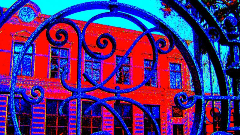 Manufakturen-Blog-PopArt-Projekt: Koch & Bergfeld Silberwarenmanufaktur III, rot / blau (Foto: Wigmar Bressel) - basierend auf einem Foto am historischen Standort Kirchweg 200 in der Bremer Neustadt