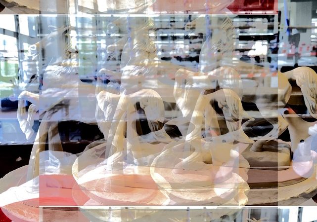 Manufakturen-Blog-PopArt-Projekt: Niedersachsen-Pferd neunfach, creme - oder "All die schönen Pferde" nach Cormac McCarthy (Foto: Wigmar Bressel)