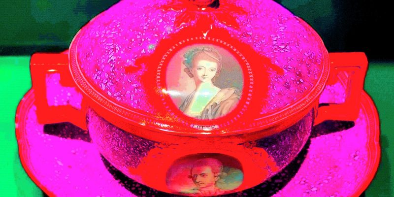 Manufakturen-Blog-PopArt-Projekt: Deckelterrine I, pink / rot (Foto: Wigmar Bressel)