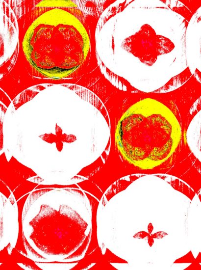 Manufakturen-Blog-PopArt-Projekt: Teller VIII (Fahnen), quer rot (Foto: Wigmar Bressel) - basierend auf einem Foto von Kathrin Ritzi-Schaufelberger von Tellern des eidgenössischen Ritziporzellan aus Kradolf