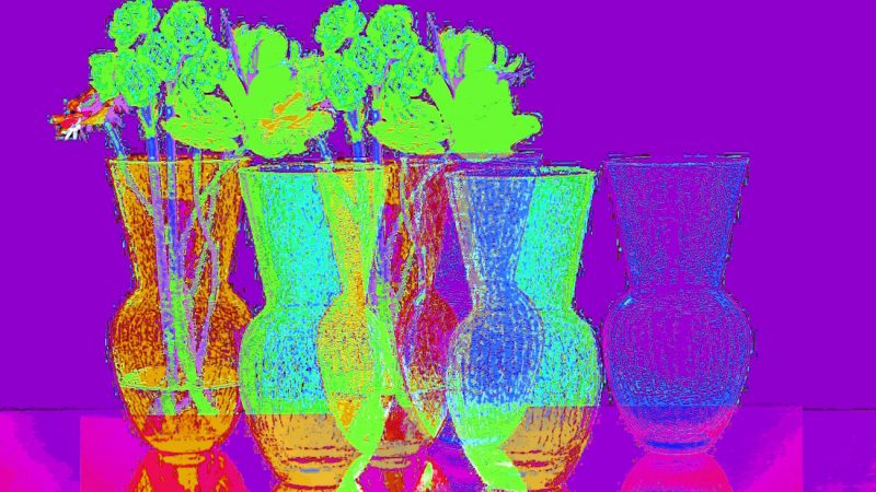 Manufakturen-Blog-PopArt-Projekt: Vasen III, lila (Foto: Wigmar Bressel) Sven Markus von Hacht Design de Noblesse