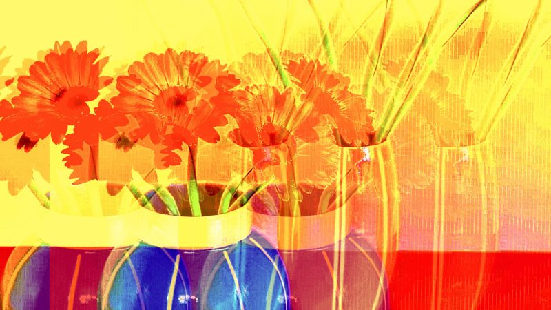 Manufakturen-Blog-PopArt-Projekt: Vasen IV, gelb (Foto: Wigmar Bressel) - basierend auf einem Foto von Bechern aus Feinsteinzeug der Independent-Keramikerin Tanja Möwis in Bremen Wulwesstraße 12