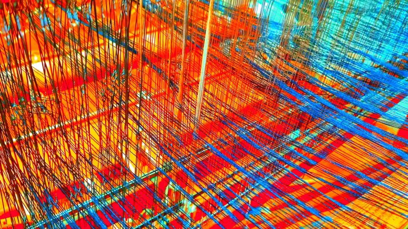 Manufakturen-Blog-PopArt-Projekt: Webstuhl, zinnoberrot (Foto: Wigmar Bressel) Webmanufaktur Maike Weyrich Hamburg Bergedorf