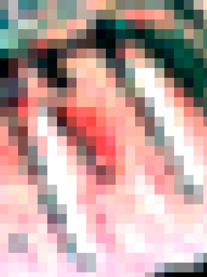 Manufakturen-Blog-PopArt-Projekt: Brotmesser, rosa III (Foto: Wigmar Bressel) - basierend auf einem Foto in der Produktion der Solinger Messerschmiede Güde von Messern der preisgekrönten Serie 'Delta' ('Manufakturprodukt des Jahres 2019')