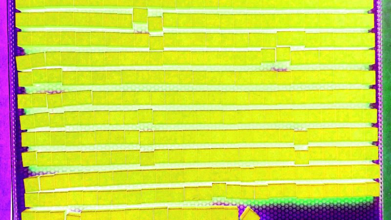 Manufakturen-Blog-PopArt-Projekt: Stein, gelb (Foto: Wigmar Bressel) - basierend auf einem Foto von Ankersteinen in der Produktion der gleichnamigen System-Baukasten-Manufaktur im thüringischen Rudolstadt, die zum Trocknen vor dem Ofen liegen