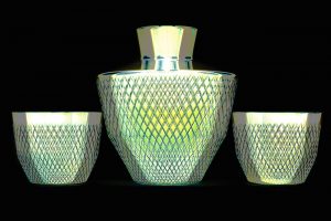 Manufakturen-Blog-PopArt-Projekt: Whisky Tumbler & Karaffe, grüngold (Foto: Wigmar Bressel) - basierend auf einem Foto der Glasmanufaktur Dorotheenhütte in Wolfach im Schwarzwald