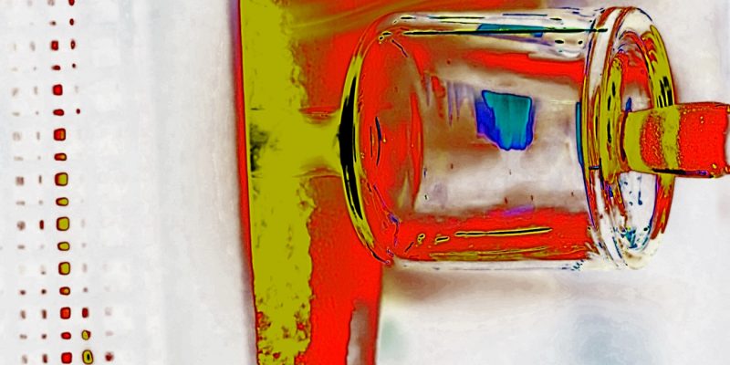 Manufakturen-Blog-PopArt-Projekt: Schlegelflasche, zinnoberrot (Foto: Wigmar Bressel) - basierend auf einem Foto von Martin Specht am Glasofen in der Glasmanufaktur Freiherr von Poschinger in Frauenau im Bayerischen Wald