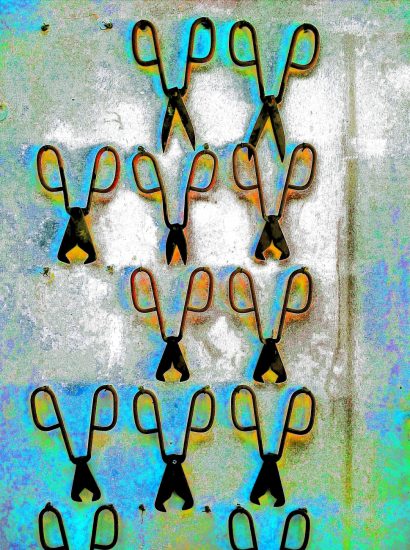 Manufakturen-Blog-PopArt-Projekt: Scheren I, schwarz / grau / blau (Foto: Wigmar Bressel) - basierend auf einem Foto in der Ofenhalle der Glasmanufaktur Harzkristall in Derenburg am Nordharz