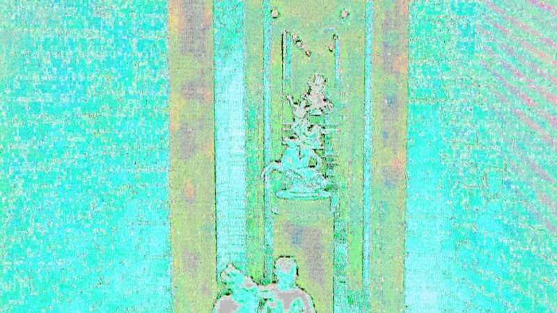 Manufakturen-Blog-PopArt-Projekt: Jade-Reiter (Foto: Wigmar Bressel) - basierend auf einem Foto von einer Installation im großen Brennofen in der historischen Ofenhalle der Königlichen Porzellanmanufaktur (KPM) in der Berliner Wegelystraße 1