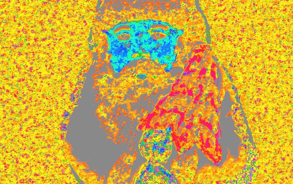 Manufakturen-Blog-PopArt-Projekt: Weihnachtsmann, goldgelb (Foto: Wigmar Bressel) - basierend auf einem Foto eines historischen Weihnachtsbaum-Anhängers aus der Papiermaché-Manufaktur Marolin aus Steinach im thüringischen Schiefergebirge