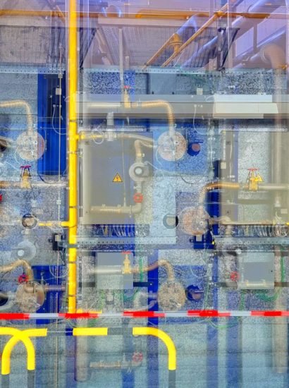 Manufakturen-Blog-PopArt-Projekt: Elektroverteilung IV (Brennofen), gelb (Foto: Wigmar Bressel) - basierend auf einem Foto am Brennofen in der Produktion der Porzellanmanufaktur Fürstenberg