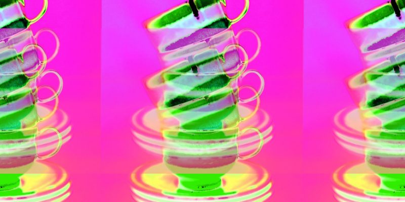 Manufakturen-Blog-PopArt-Projekt: Tassen dreifach, grün / pink (Foto: Wigmar Bressel) - basierend auf einem Foto von Tassen aus der Porzellanmanufaktur Fürstenberg