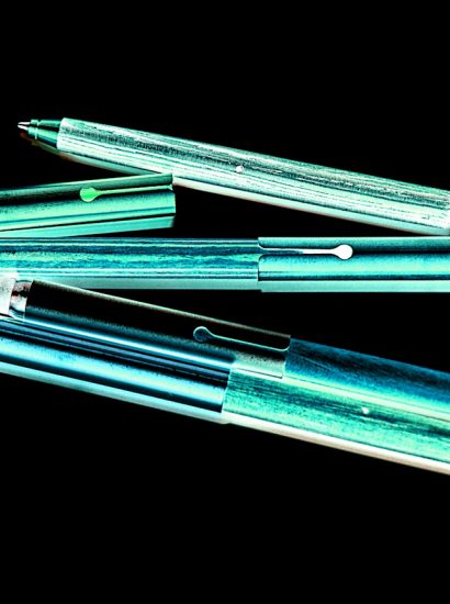Manufakturen-Blog-PopArt-Projekt: Stifte, oceanmetallic (Foto: Wigmar Bressel) - basierend auf einem Foto von Marcus Meyer von Stiften aus den Serien 'Style' und 'Style.us' von e+m Holzprodukte aus Neumarkt in der Oberpfalz