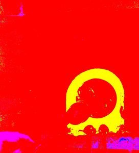 Manufakturen-Blog-PopArt-Projekt: Glasofen II, rot (Foto: Wigmar Bressel) - basierend auf einem Foto am Brennofen der Glasmanufaktur Dorotheenhütte in Wolfach im Schwarzwald - beim Glasmachen