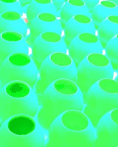 Manufakturen-Blog-PopArt-Projekt: Matebecher II, grün (Foto: Wigmar Bressel) - basierend auf einem Foto in der Produktion der Independent-Keramikerin Franziska M. Köllner in Leipzig