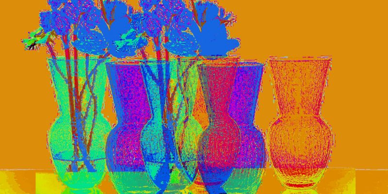 Manufakturen-Blog-PopArt-Projekt: Vasen III, orange (Foto: Wigmar Bressel) - basierend auf einem Foto von Sven Markus von Hacht - Design de Noblesse - von seinen Glasvasen-Entwürfen