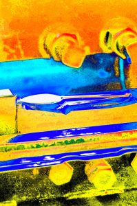 Manufakturen-Blog-PopArt-Projekt: Die Presse, orange (Foto: Wigmar Bressel) - basierend auf einem Foto von Martin Specht beim Prägen in der Silberwarenmanufaktur Wilkens in Bremen-Hemelingen