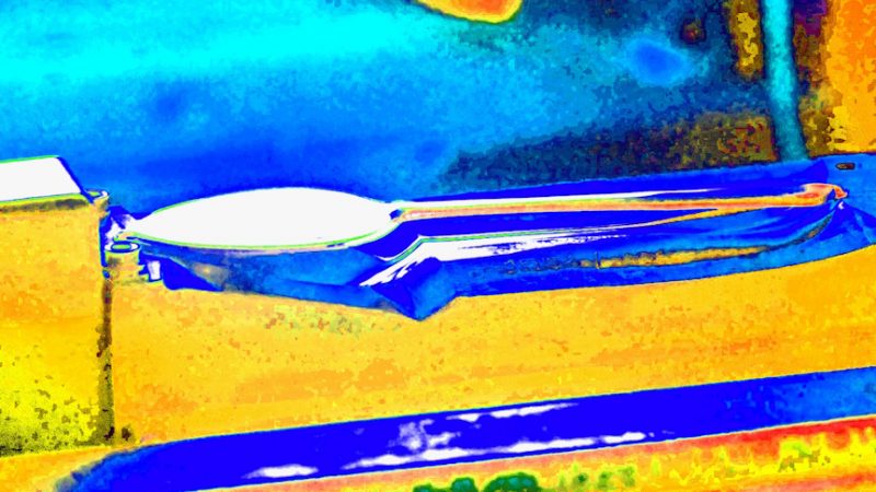 Manufakturen-Blog-PopArt-Projekt: Die Presse, orange (Foto: Wigmar Bressel) - basierend auf einem Foto von Martin Specht beim Prägen in der Silberwarenmanufaktur Wilkens in Bremen-Hemelingen