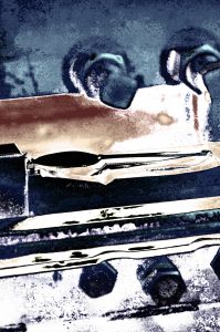 Manufakturen-Blog-PopArt-Projekt: Die Presse, blau (Foto: Wigmar Bressel) - basierend auf einem Foto von Martin Specht beim Prägen in der Silberwarenmanufaktur Wilkens in Bremen-Hemelingen