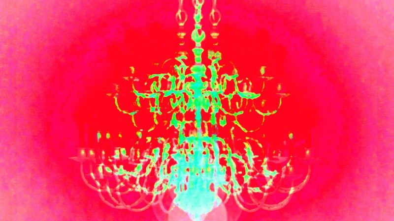 Manufakturen-Blog-PopArt-Projekt: Kronleuchter IV, neon (Foto: Wigmar Bressel) - basierend auf einem Foto der LMW Leuchten-Manufactur in Wurzen von einem ihrer berühmten Kronleuchter