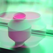 Manufakturen-Blog-PopArt-Projekt: Zwei Windlichter, rosa / lindgrün (Foto: Wigmar Bressel) - basierend auf einem Foto eines Windlichts von Mark Braun aus der Produktion der Königlichen Porzellanmanufaktur im KPM Hotel & Residences