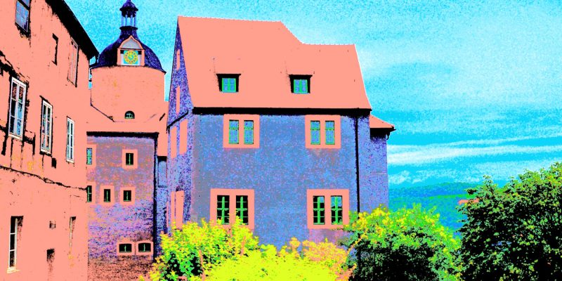 Manufakturen-Blog-PopArt-Projekt: Altes Schloss, lachsfarben (Foto: Wigmar Bressel) - basierend auf einem Foto vom sog. 'Alten Schloss' der drei Dornburger Schlösser; in deren Marstall war in den Jahren 1920 bis 1925 die Keramik-Werkstatt des Bauhauses untergebracht, immer den Blick auf die Schlösser gerichtet und eingebettet in einen opulenten Barockgarten am Steilhang hinunter zur Saale. Gerhard Marcks war der künstlerische Leiter, Marguerite Friedländer seine berühmteste Studentin.