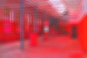 Manufakturen-Blog-PopArt-Projekt: Korpuswerkstatt, rot (Foto: Wigmar Bressel) - basierend auf einem Foto des Hauptraums der Korpuswerkstatt der Silberwarenmanufaktur Koch & Bergfeld im Kirchweg 200 in der Neustadt in Bremen