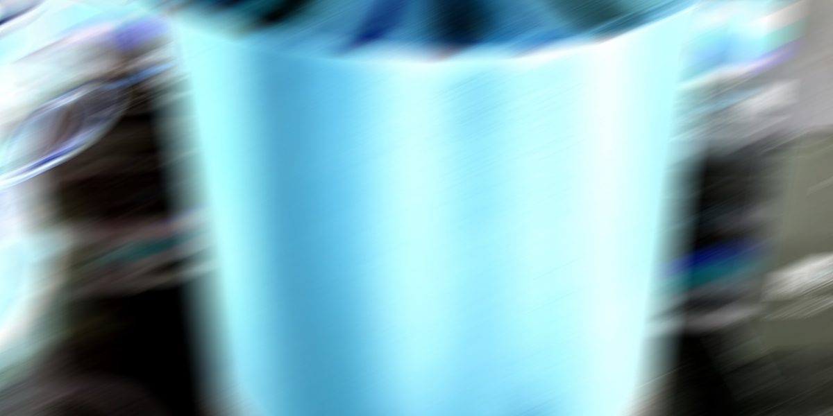 Manufakturen-Blog-PopArt-Projekt: Der blaue Kupfertopf (Foto: Wigmar Bressel) - basierend auf einem Foto am Messestand der Kupfermanufaktur Weyersberg