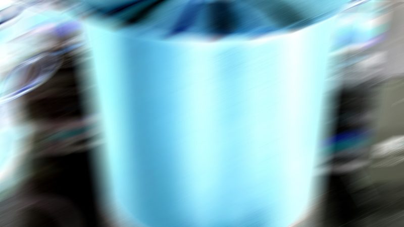Manufakturen-Blog-PopArt-Projekt: Der blaue Kupfertopf (Foto: Wigmar Bressel) - basierend auf einem Foto am Messestand der Kupfermanufaktur Weyersberg