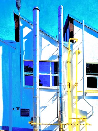 Manufakturen-Blog-PopArt-Projekt: Die Porzellanmanufaktur Fürstenberg V, blau (Foto: Wigmar Bressel) - basierend auf einem Foto des heutigen Produktionsgebäudes am Schloss