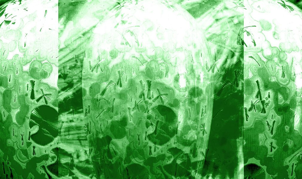 Manufakturen-Blog-PopArt-Projekt: Vase XIV, grün (Foto: Wigmar Bressel)- basierend auf einem Foto einer Vase mit Kristallglasur im Museum der Porzellanmanufaktur im Schloss in Fürstenberg