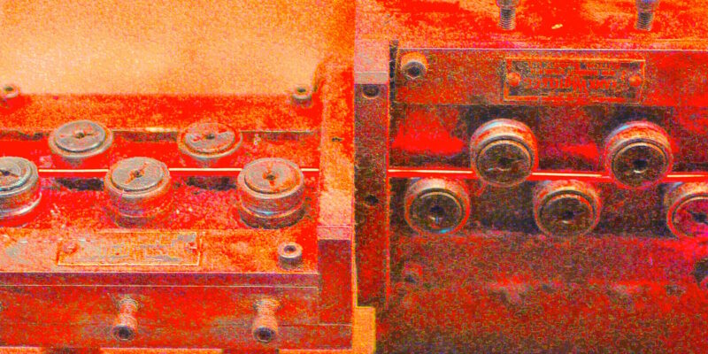 Manufakturen-Blog-PopArt-Projekt: Kupferdrahtzuschnitt, orange (Foto: Wigmar Bressel) - basierend auf einem Foto in der Produktion der Lampenschirmmanufaktur Urban in Arnsberg