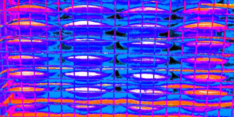 Manufakturen-Blog-Pop-Art-Projekt: Formen IV, blau (Foto: Wigmar Bressel) - basierend auf einem Foto von Formen zum Tellerdrehen bei Weimar-Porzellan (1790 - 2018) im thüringischen Blankenhain