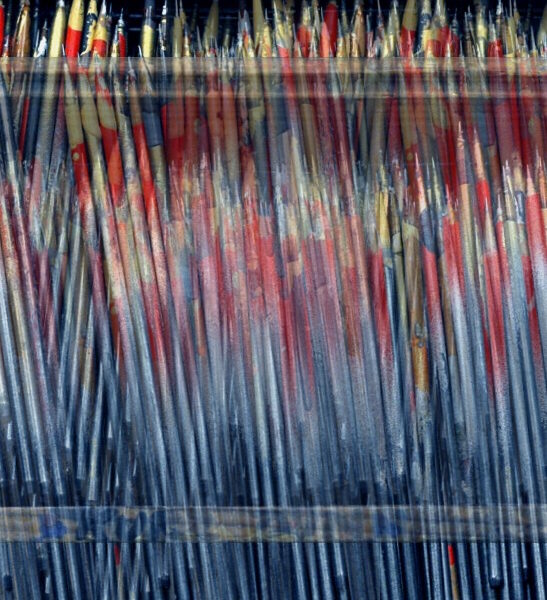Manufakturen-Blog-PopArt-Projekt: Stichel, bunt II (Foto: Wigmar Bressel) - basierend auf einem Foto in der Produktion von Günter Reichels Werkstatt moderner Figurenbildnerei in Pobershau im Erzgebirge