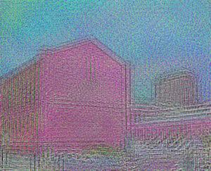 Manufakturen-Blog-PopArt-Projekt: Die Königliche Porzellan-Manufaktur bei Nacht, magenta (Foto: Wigmar Bressel) - basierend auf einem Foto im KPM-Quartier in der Wegelystraße in Berlin