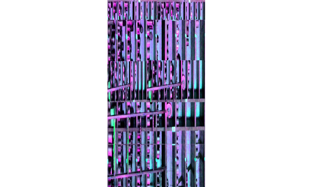 Manufakturen-Blog-PopArt-Projekt: Hochregallager VI, violett (Foto: Wigmar Bressel) - basierend auf einem Foto in der Produktion bei Deumer, der Manufaktur für Orden und Manschettenknöpfe in Lüdenscheid