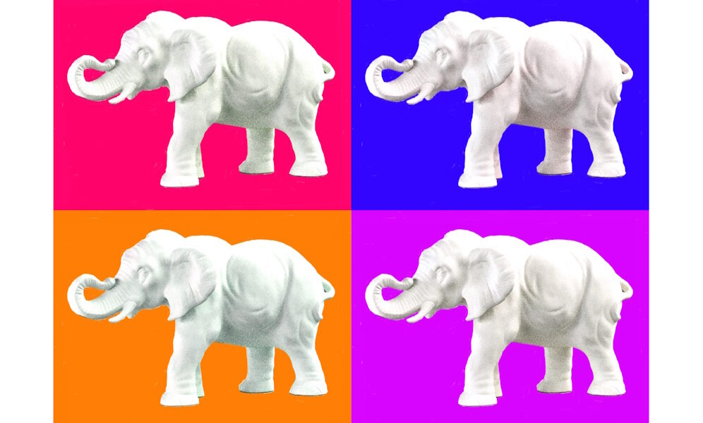 Manufakturen-Blog-PopArt-Projekt: Aus dem Tierreich II (Elefanten), bunt II (Foto: Wigmar Bressel) - basierend auf einem Foto einer Skulptur der Thüringer Porzellanmanufaktur Reichenbach aus dem Fundus der Gräfenthaler Porzellanmanufaktur in der Reichenbacher Produktion